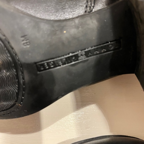 Leather Tommy Hilfiger over  the knee boots. Excellent condition size 8. - Picture 8 of 10